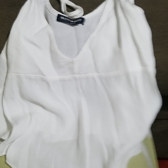 Use - Picture 3 of 3